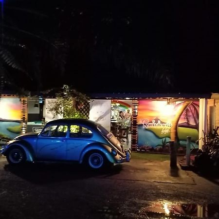 Ostello Rainbow Bed N Bfast Pantai Cenang  Esterno foto